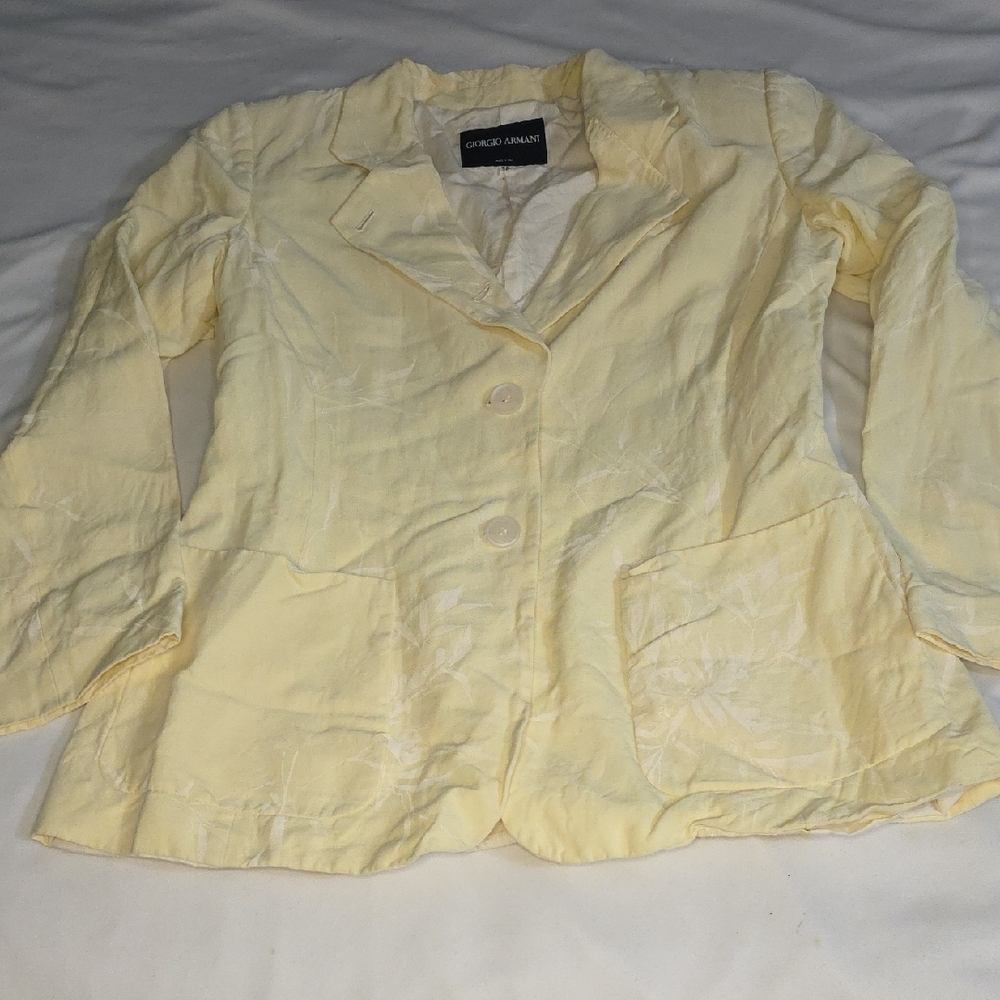 Giorgio Armani Women's Light Yellow Blazer.